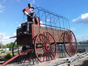 World's Largest Covered Wagon - Lincoln, IL