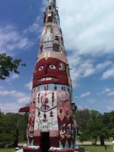 World's Largest Totem Pole