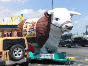 Big cow outside the Steakhouse